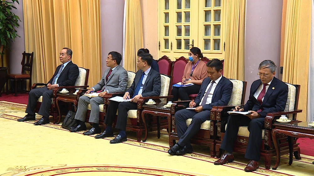 Chủ tịch nước Nguyễn Xuân Phúc tiếp Bộ trưởng Ngoại giao Cộng hòa Hy Lạp Nikolaos Dendias ảnh 3 Chủ tịch nước Nguyễn Xuân Phúc tiếp Bộ trưởng Ngoại giao Cộng hòa Hy Lạp Nikolaos Dendias ảnh 3