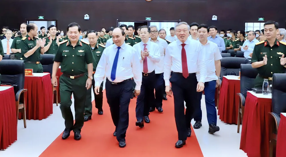 Chủ tịch nước Nguyễn Xuân Phúc dự Hội thảo khoa học “Chiến thắng Đồn Nhất - Hải Vân Quan" ảnh 1 Chủ tịch nước Nguyễn Xuân Phúc dự Hội thảo khoa học “Chiến thắng Đồn Nhất - Hải Vân Quan" ảnh 1