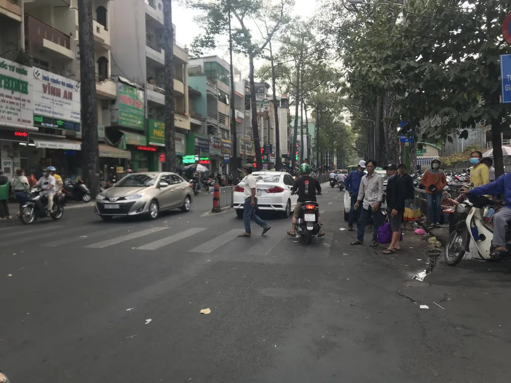 Đường Nguyễn Chí Thanh nằm trong danh sách 154 tuyến đường hạn chế thi công đào đường trong năm 2023. Ảnh: QUỐC HÙNG Đường Nguyễn Chí Thanh nằm trong danh sách 154 tuyến đường hạn chế thi công đào đường trong năm 2023. Ảnh: QUỐC HÙNG