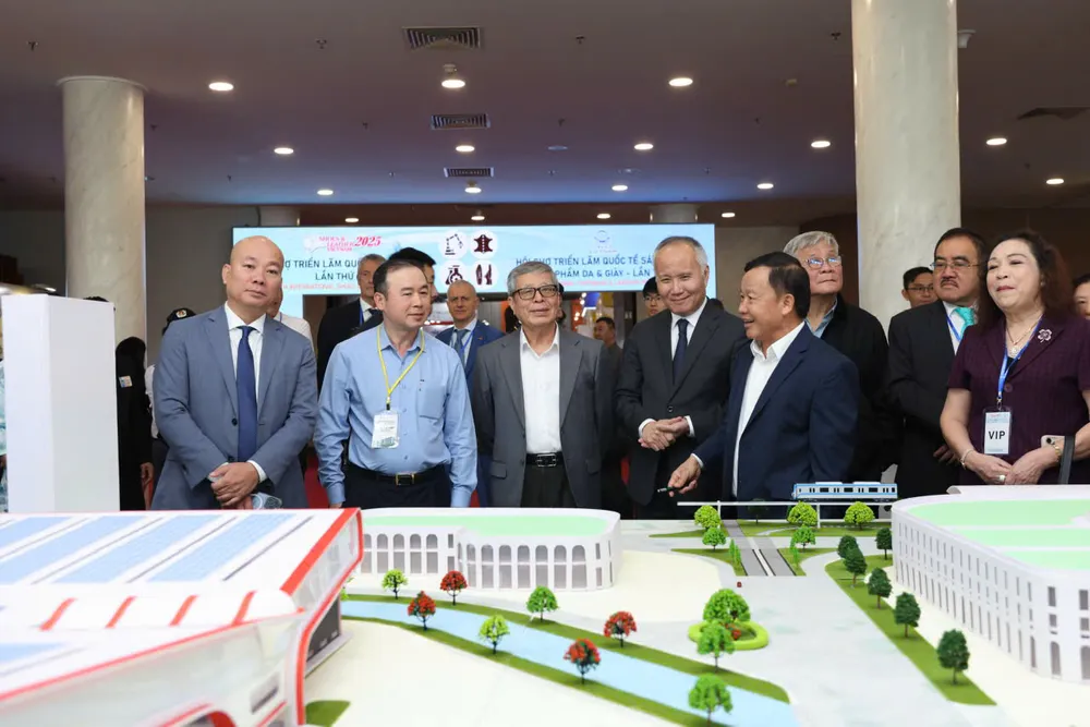 Trung tâm nghiên cứu phát triển chuỗi cung ứng ngành công nghiệp thời trang Việt Nam rộng hơn 40ha. Ảnh: CAO LƯƠNG 9b.jpg