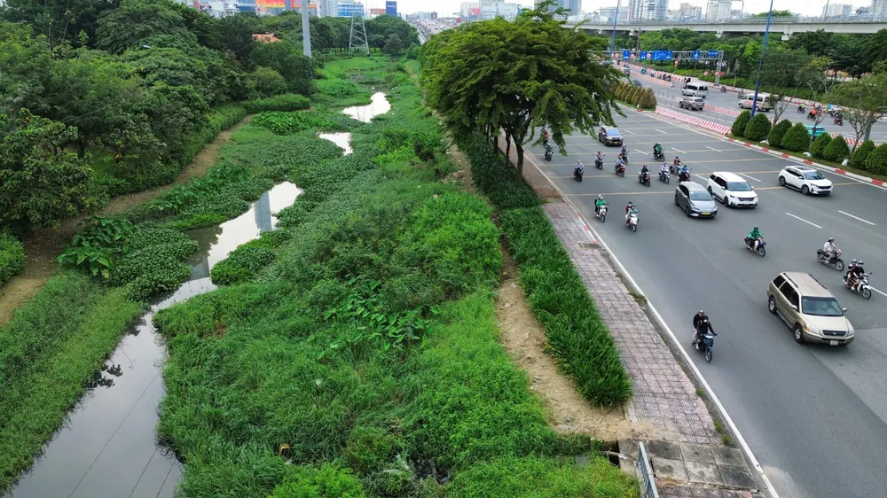 Rạch Đá Đỏ. Ảnh: QUỐC HÙNG 10.jpg