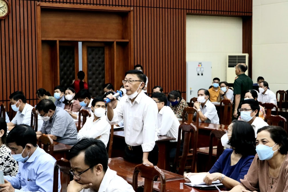 Cử tri kiến nghị bỏ thủ tục rườm rà để người dân tiếp cận được nhà ở xã hội ảnh 2 Cử tri kiến nghị bỏ thủ tục rườm rà để người dân tiếp cận được nhà ở xã hội ảnh 2