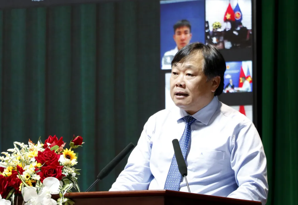 Đẩy mạnh công tác tuyên truyền của Đảng đối với người Việt Nam ở nước ngoài ảnh 2 Đẩy mạnh công tác tuyên truyền của Đảng đối với người Việt Nam ở nước ngoài ảnh 2