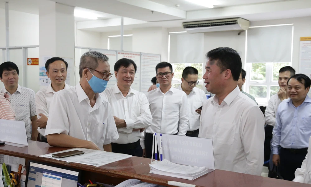 Thí điểm đặt lịch làm việc trực tuyến với cơ quan BHXH ảnh 1 Thí điểm đặt lịch làm việc trực tuyến với cơ quan BHXH ảnh 1