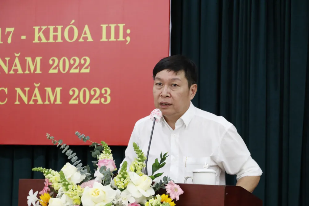 Đồng chí Phạm Nguyên Quý, Ủy viên Ban Chấp hành, Phó Chủ nhiệm Ủy ban Kiểm tra Đảng ủy Báo SGGP phát biểu tham luận tại hội nghị