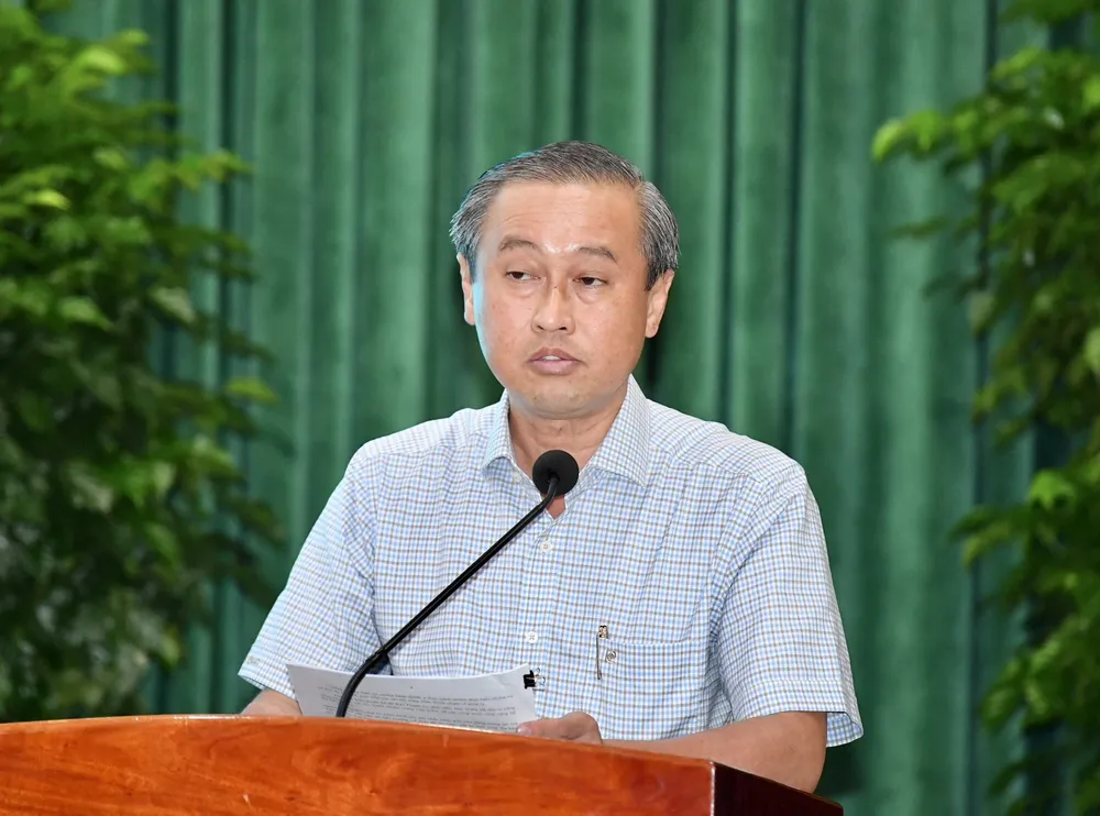 Giám đốc Sở Nội vụ TPHCM Huỳnh Thanh Nhân phát biểu tại hội nghị. Ảnh: VIỆT DŨNG. Giám đốc Sở Nội vụ TPHCM Huỳnh Thanh Nhân phát biểu tại hội nghị. Ảnh: VIỆT DŨNG.