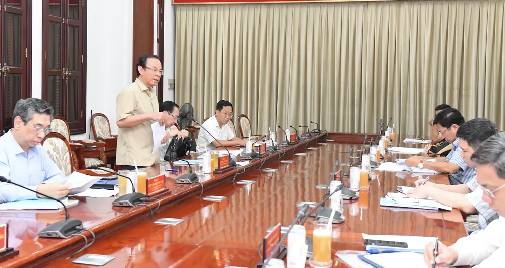Bí Thư Thành ủy TPHCM, Trưởng Ban Chỉ đạo phát biểu tại cuộc họp. Ảnh: VIỆT DŨNG Bí Thư Thành ủy TPHCM, Trưởng Ban Chỉ đạo phát biểu tại cuộc họp. Ảnh: VIỆT DŨNG