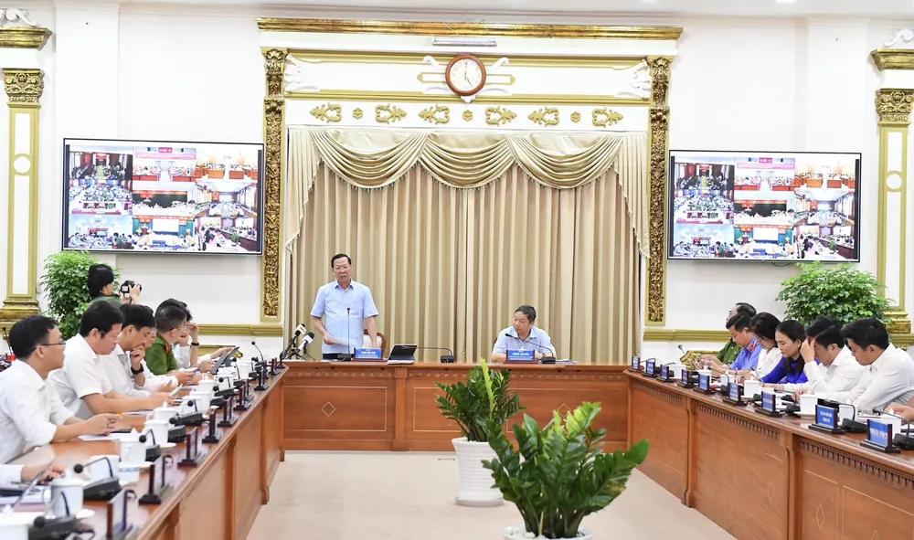 Các đại biểu dự hội nghị. Ảnh: VIỆT DŨNG