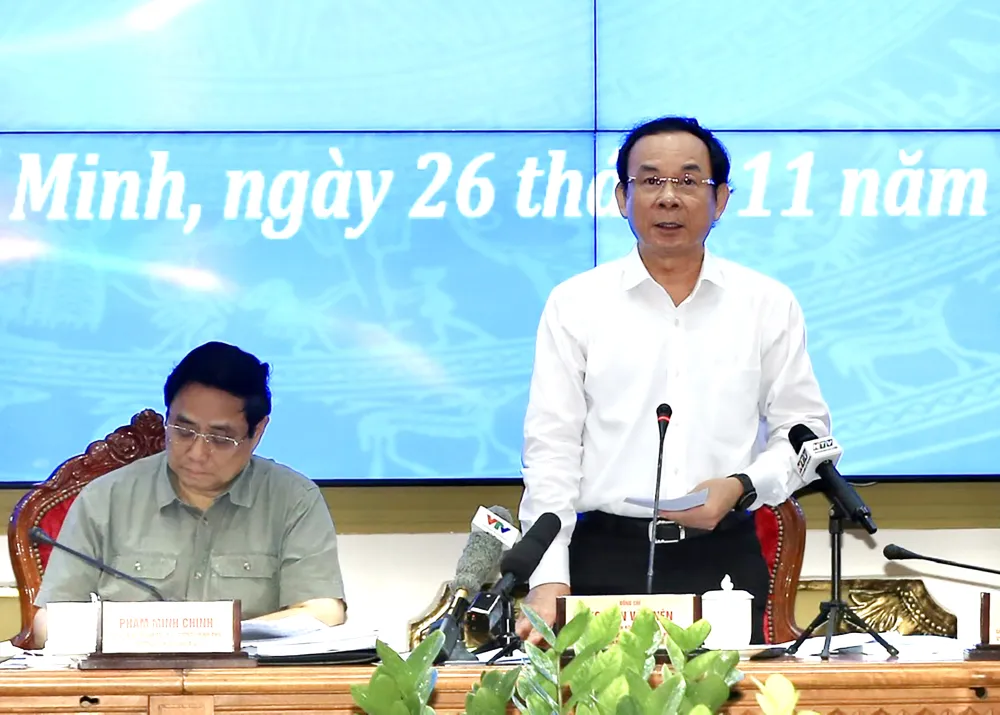 Bí thư Thành ủy TPHCM Nguyễn Văn Nên phát biểu tại hội nghị. Ảnh: DŨNG PHƯƠNG