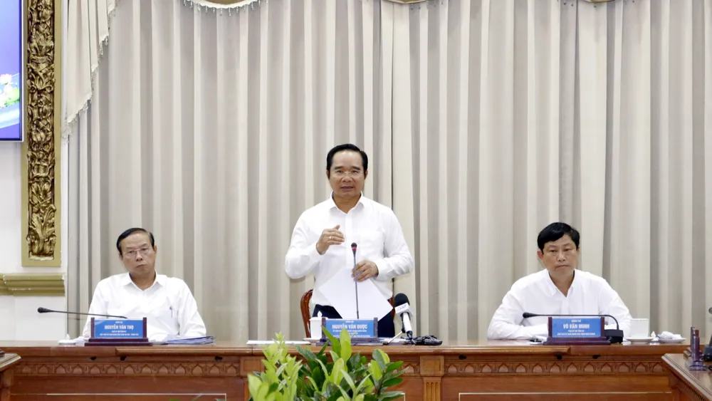 Chủ tịch UBND TPHCM Nguyễn Văn Được kết luận hội nghị. Ảnh: NGÔ BÌNH 1.JPG