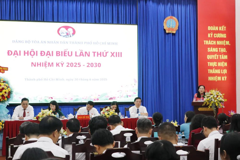 Quang cảnh đại hội. Ảnh: NGÔ BÌNH toan.jpg