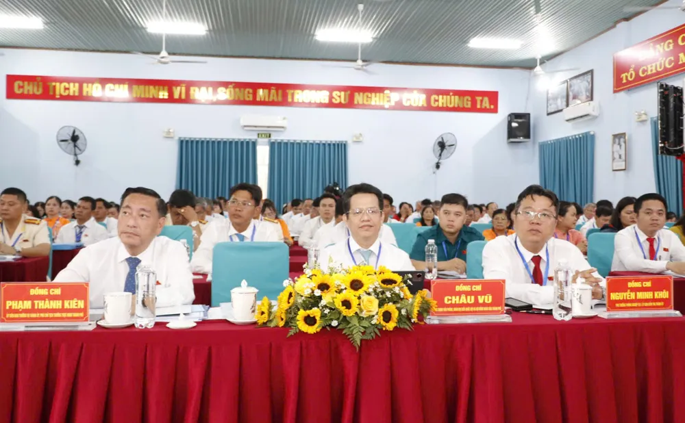 Đại biểu dự đại hội z6899385297069_da0095fdce1cf4c232633614eba1e9be.jpg