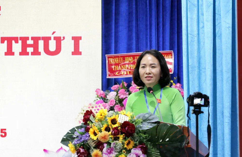 Bí thư Đảng ủy xã Nhuận Đức Võ Thị Kiều Tiên phát biểu tại đại hội edf78de756fcdea287ed.jpg