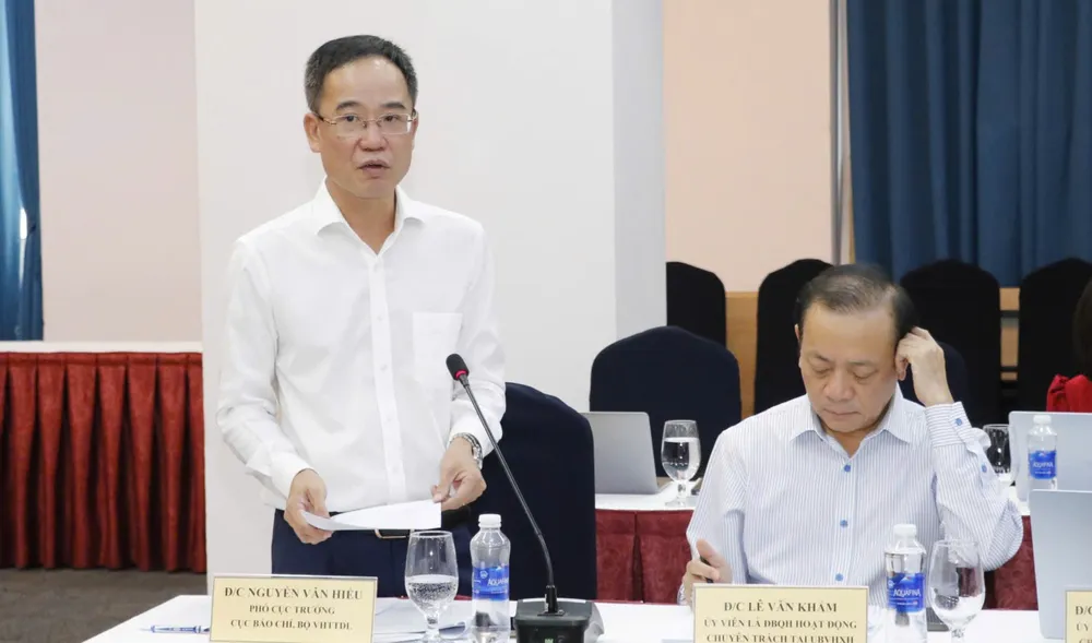 Phó Cục trưởng Cục Báo chí, Bộ VHTTDL Nguyễn Văn Hiếu thông tin về các nội dung cơ bản của dự án Luật Báo chí (sửa đổi) z7000750186049_3bc0bacce488eeb5bf892a984dde45ef.jpg