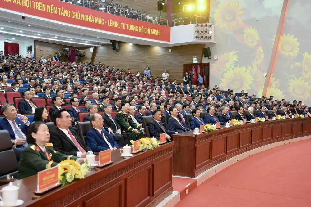 Lãnh đạo, nguyên lãnh đạo Đảng, Nhà nước và TPHCM dự đại hội fa8f9bab9aab17f54eba.jpg