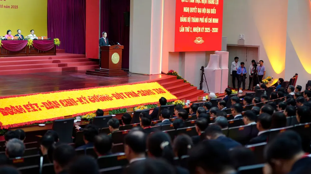 Quang cảnh đại hội z7118157118109_e328bda99bda5f828e54416cc53d369a.jpg