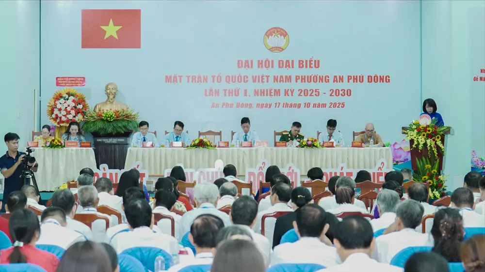 Quang cảnh Đại hội đại biểu MTTQ Việt Nam phường An Phú Đông NGO03643.jpg