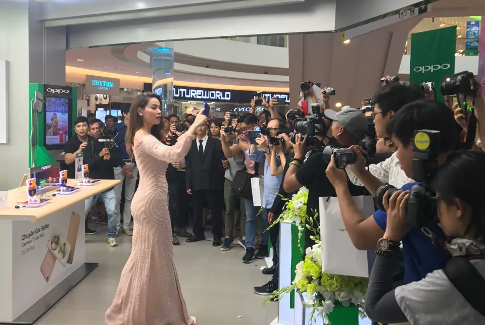 OPPO Việt Nam khai trương Brand Shop cao cấp ảnh 1