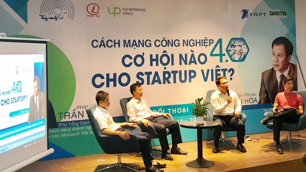 Khởi động Nhân tài Đất Việt bằng workshop “Cách mạng công nghiệp 4.0 - Cơ hội nào cho Startup?” ảnh 1