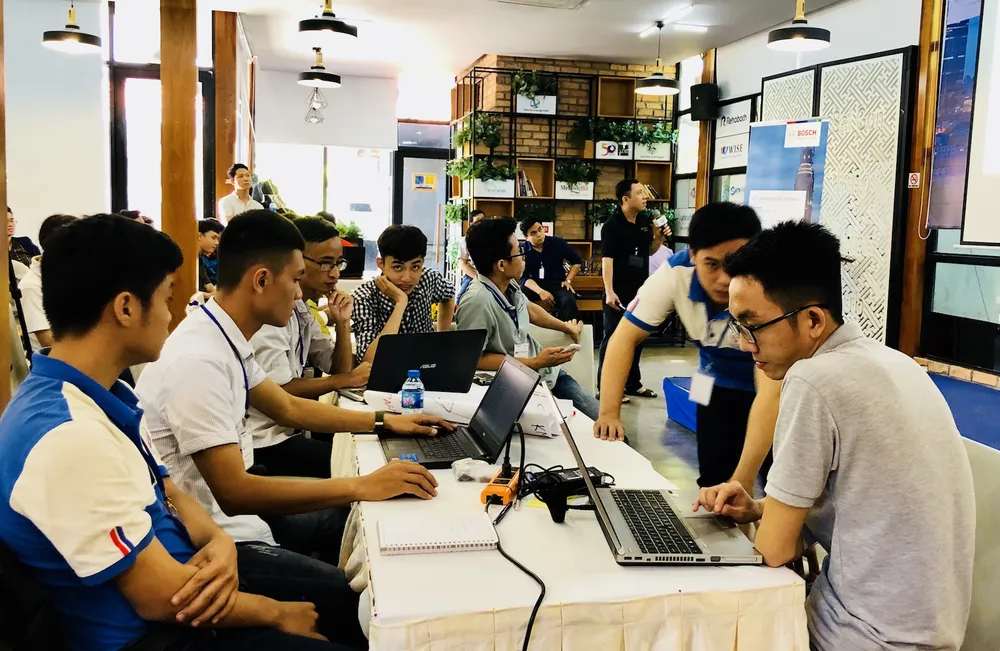 SIHUB và Bosch khởi động cuộc thi  Hackathon “IoT innovation for Vietnam” ảnh 1