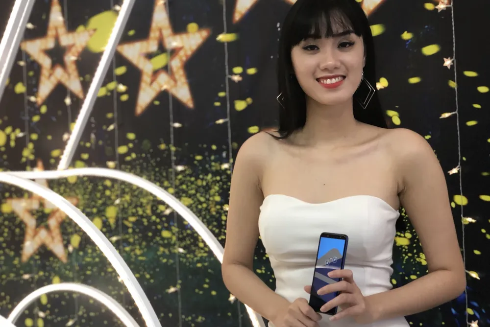 Thế Giới Di Động với 14 nghìn đơn đặt hàng Galaxy A6/A6+ ảnh 3