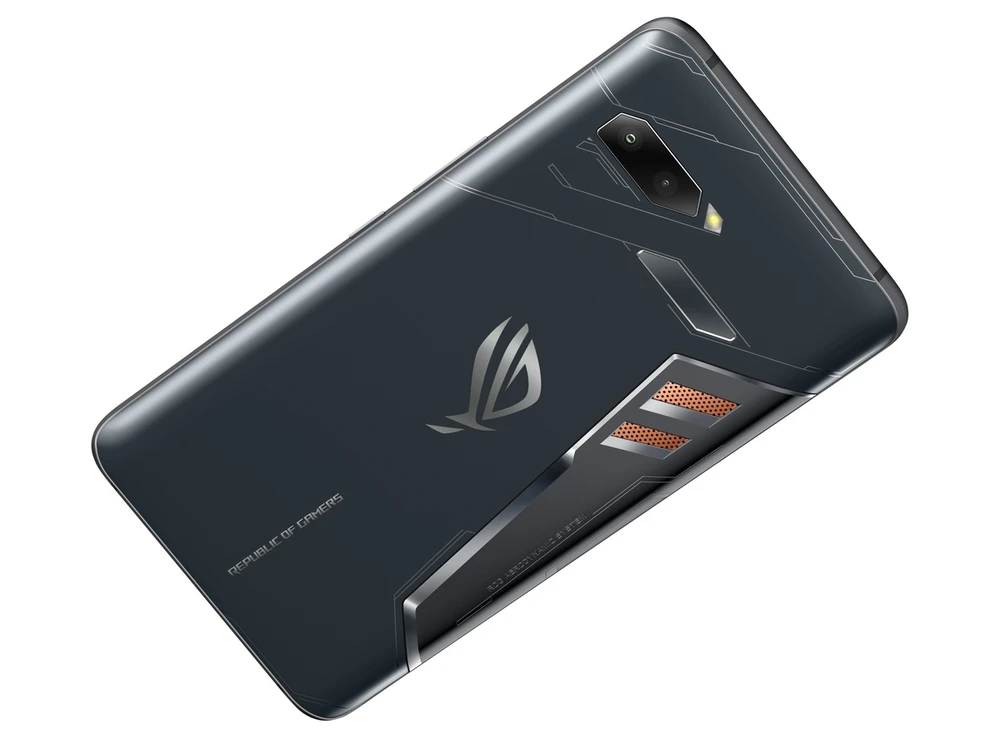 ROG Phone là chiếc điện thoại gaming đã được mong chờ lâu nay