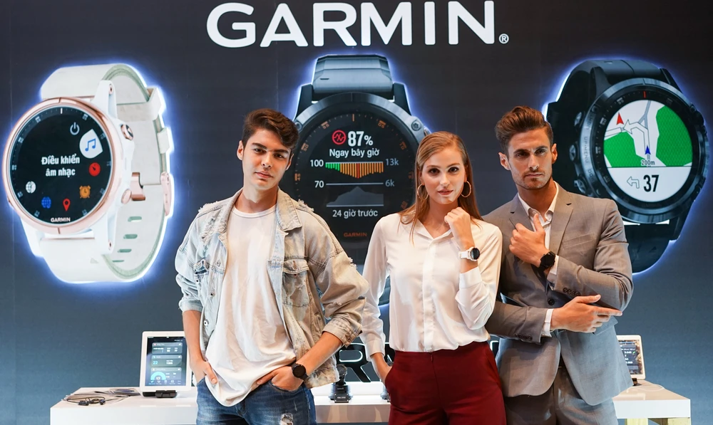 Garmin chính thức giới thiệu fēnix 5 Plus series và vívoactive 3 Music