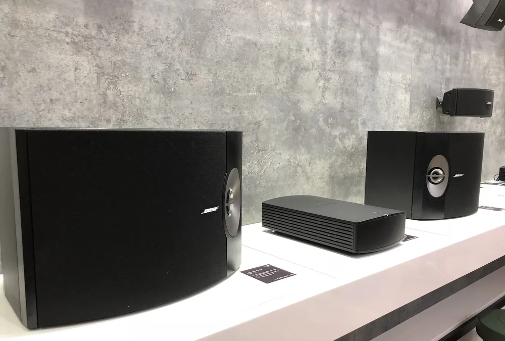 Mai Nguyên mở cửa hàng lớn ở Saigon Centre, thêm Bose sát bên cạnh ảnh 4 Mai Nguyên mở cửa hàng lớn ở Saigon Centre, thêm Bose sát bên cạnh ảnh 4