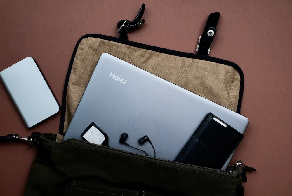 FPT Shop lên kệ độc quyền laptop Haier với giá chỉ từ 4,99 triệu đồng ảnh 1 FPT Shop lên kệ độc quyền laptop Haier với giá chỉ từ 4,99 triệu đồng ảnh 1