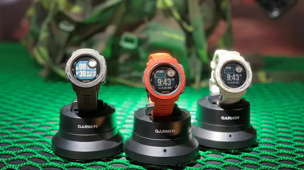 Garmin Instinct với độ bền "vô địch"