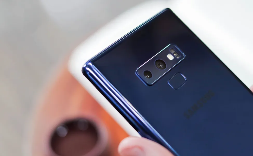 Galaxy Note 9 512GB chính hãng giảm 7 triệu đồng, lên đời tiết kiệm 8,5 triệu đồng ảnh 1 Galaxy Note 9 512GB chính hãng giảm 7 triệu đồng, lên đời tiết kiệm 8,5 triệu đồng ảnh 1