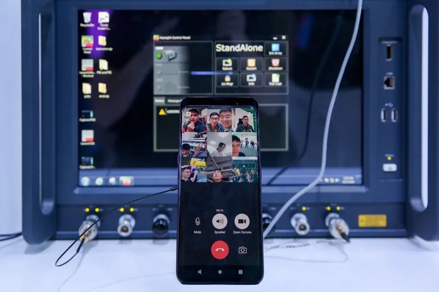 FIND X của OPPO kết nối thành công mạng 5G ảnh 1