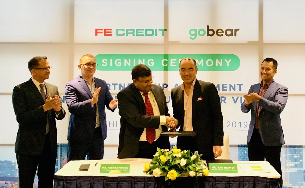 GoBear Việt Nam hợp tác cùng FE CREDIT 