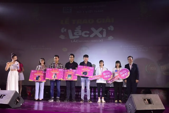 MoMo trao giải thưởng Lắc xì - Lắc heo vàng  ảnh 1 MoMo trao giải thưởng Lắc xì - Lắc heo vàng  ảnh 1