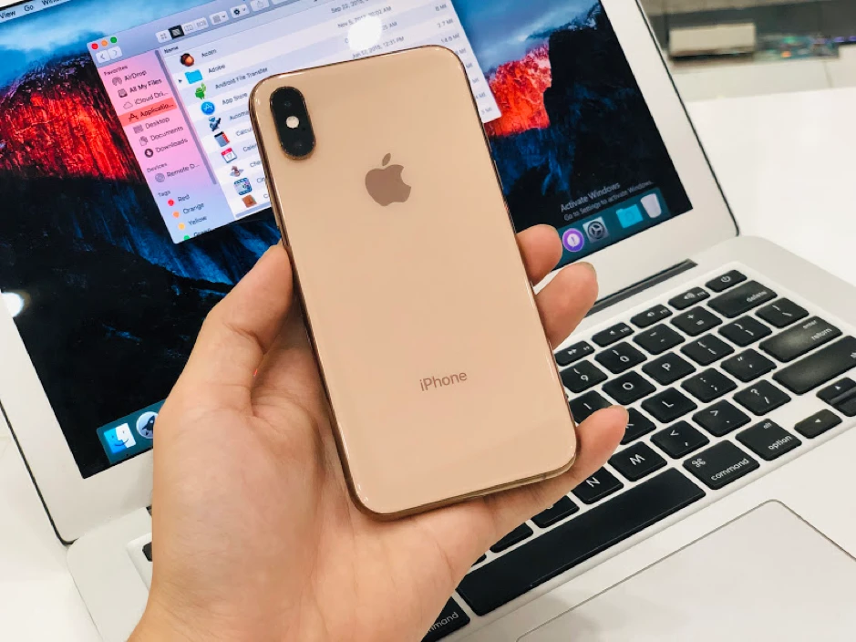 iPhone Xs gây ấn tượng nhất khi có mức giảm lên đến 1,8 triệu đồng