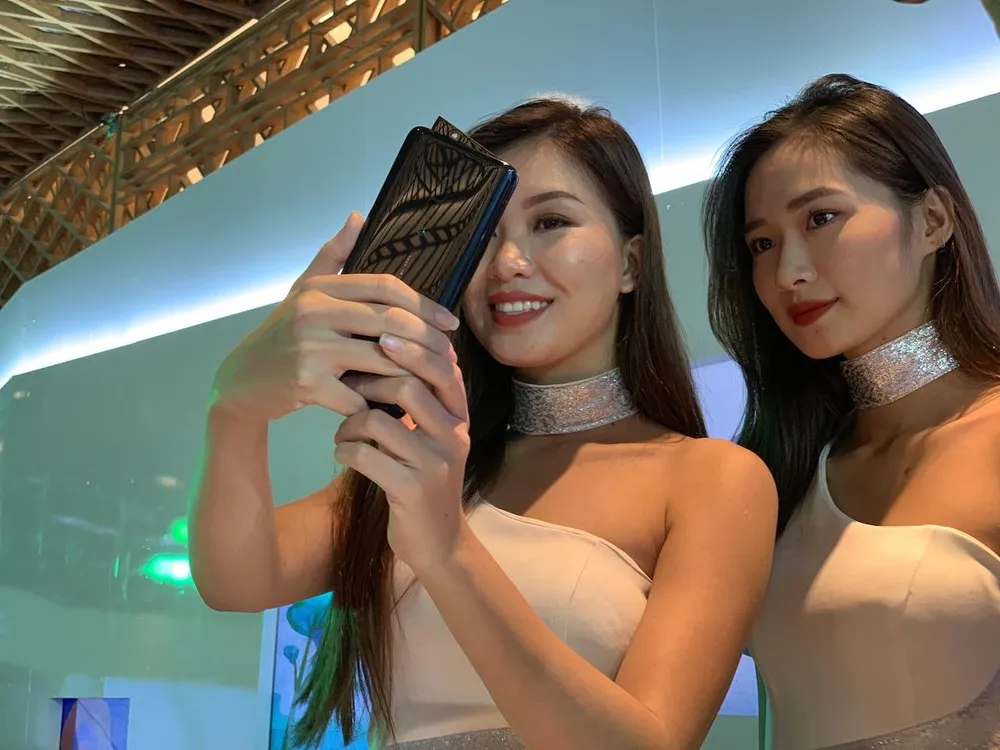 OPPO chính thức giới thiệu dòng smartphone Reno tại Việt Nam ảnh 2 OPPO chính thức giới thiệu dòng smartphone Reno tại Việt Nam ảnh 2
