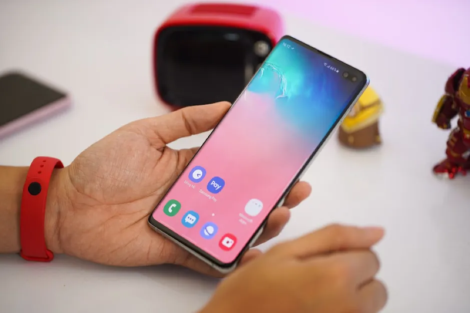 Mua Galaxy S10, S10 Plus được giảm hơn 5 triệu đồng, trúng 36 chỉ vàng  ảnh 2