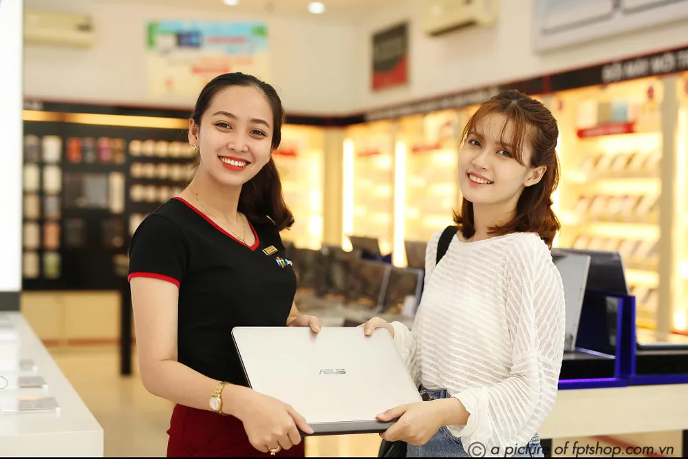 Giảm đến 28% khi mua laptop, Macbook tại FPT Shop dành cho tân sinh viên  ảnh 2 Giảm đến 28% khi mua laptop, Macbook tại FPT Shop dành cho tân sinh viên  ảnh 2