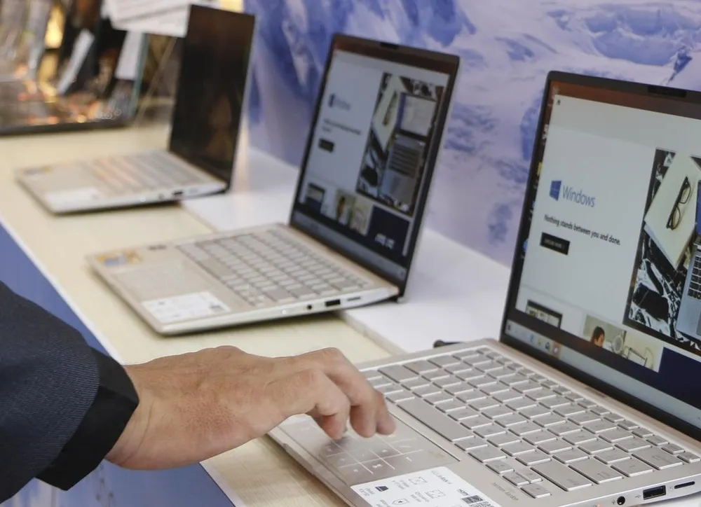 FPT Shop mở bán độc quyền Ultrabook ASUS ZenBook UM433 và ZenBook Flip 14 UM462 ảnh 2