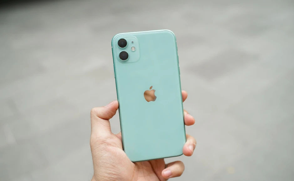 iPhone 11 hạ giá sâu, còn dưới 20 triệu sau 2 tuần mở bán