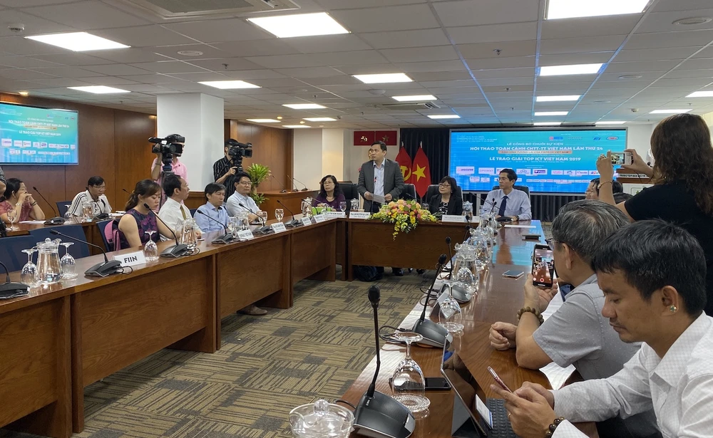 Họp báo công bố Vietnam ICT Outlook - VIO 2019