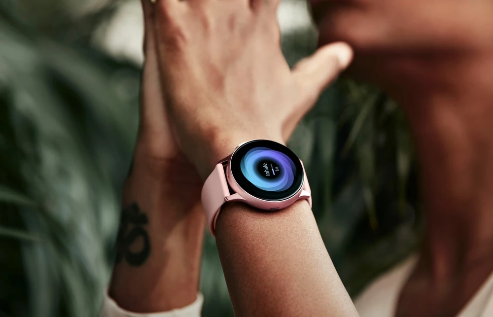 Galaxy Watch Active2 chính thức bán ở Việt Nam ảnh 1 Galaxy Watch Active2 chính thức bán ở Việt Nam ảnh 1