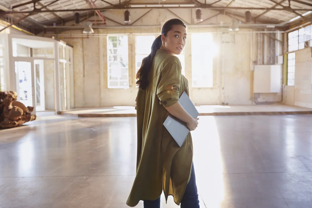 Yoga S740 của Lenovo thông minh hơn ảnh 1 Yoga S740 của Lenovo thông minh hơn ảnh 1