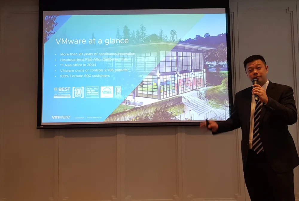 VMware và Tpcoms hợp tác thúc đẩy chuyển đổi lên đám  mây của doanh nghiệp Việt Nam ảnh 2 VMware và Tpcoms hợp tác thúc đẩy chuyển đổi lên đám  mây của doanh nghiệp Việt Nam ảnh 2