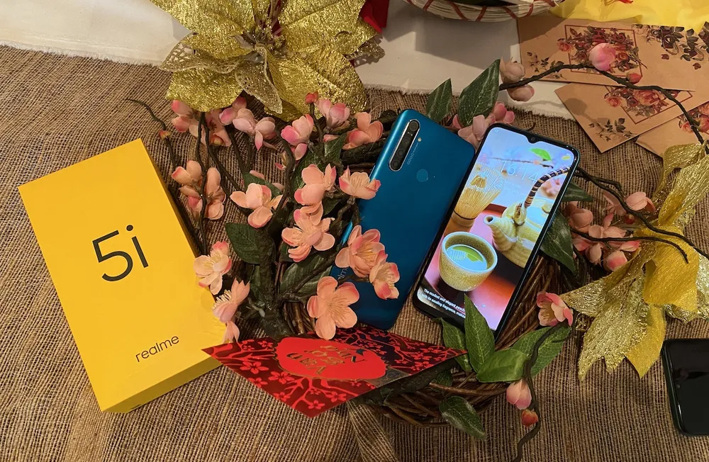 Realme 5i với thiết kế mới và màu sắc mới nổi bật ảnh 1