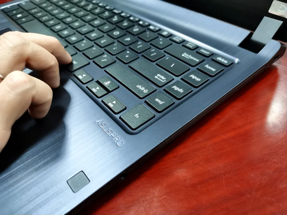 ASUS hỗ trợ thiết bị y tế cho tuyến đầu chống dịch Covid-19  ảnh 2