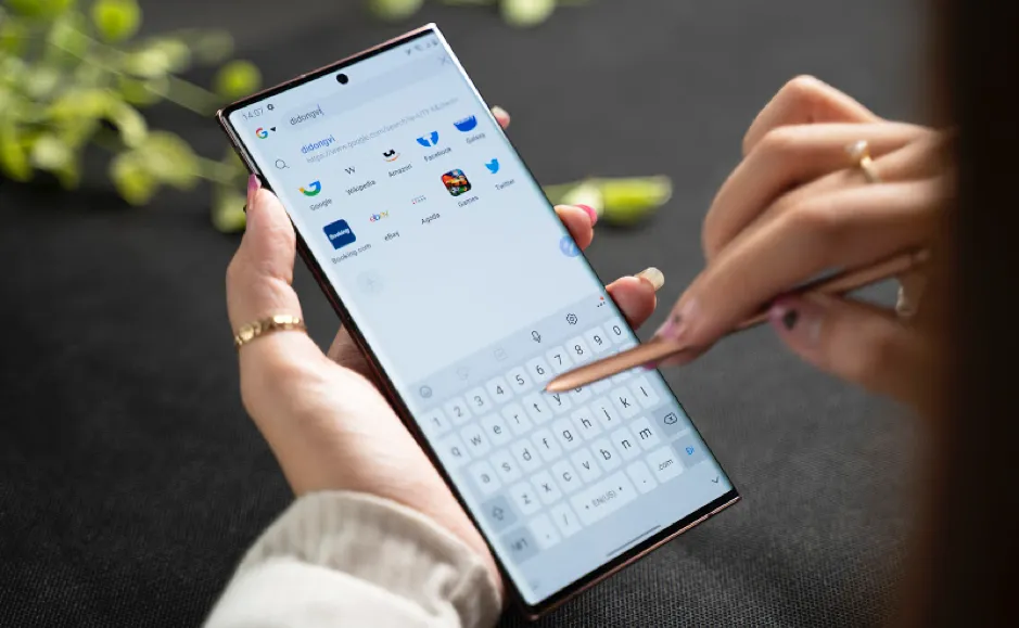 Có thể đổi miễn phí Galaxy Note 10 Plus lấy Galaxy Note 20 tại Di Động Việt ảnh 2 Có thể đổi miễn phí Galaxy Note 10 Plus lấy Galaxy Note 20 tại Di Động Việt ảnh 2