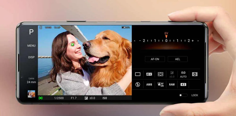 Sony Xperia 5 II: Thiết kế nhỏ gọn, chú trọng nhiều vào cụm camera  ảnh 2 Sony Xperia 5 II: Thiết kế nhỏ gọn, chú trọng nhiều vào cụm camera  ảnh 2