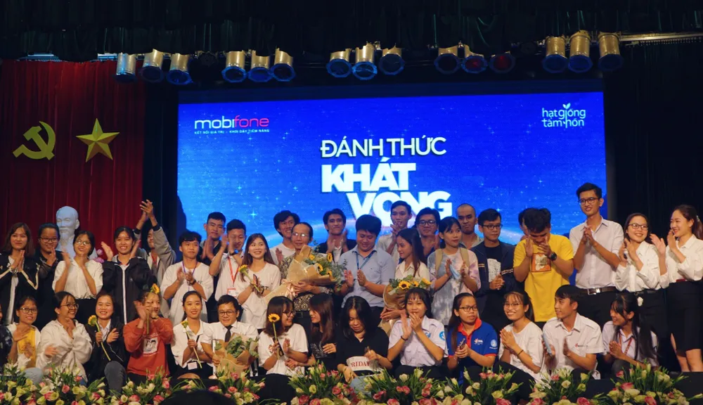 MobiFone truyền cảm hứng qua “Đánh thức khát vọng” ảnh 2