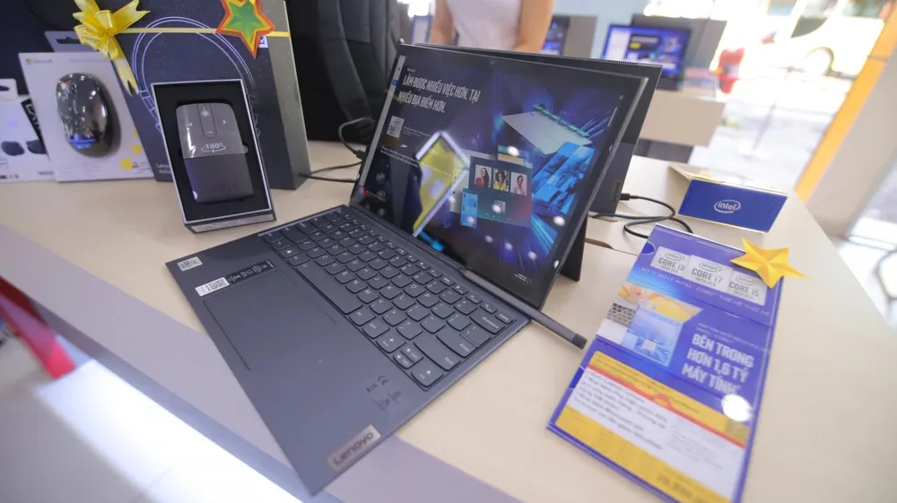 Lenovo Yoga Duet 7 mở bán tại Thế Giới Di Động ảnh 2 Lenovo Yoga Duet 7 mở bán tại Thế Giới Di Động ảnh 2